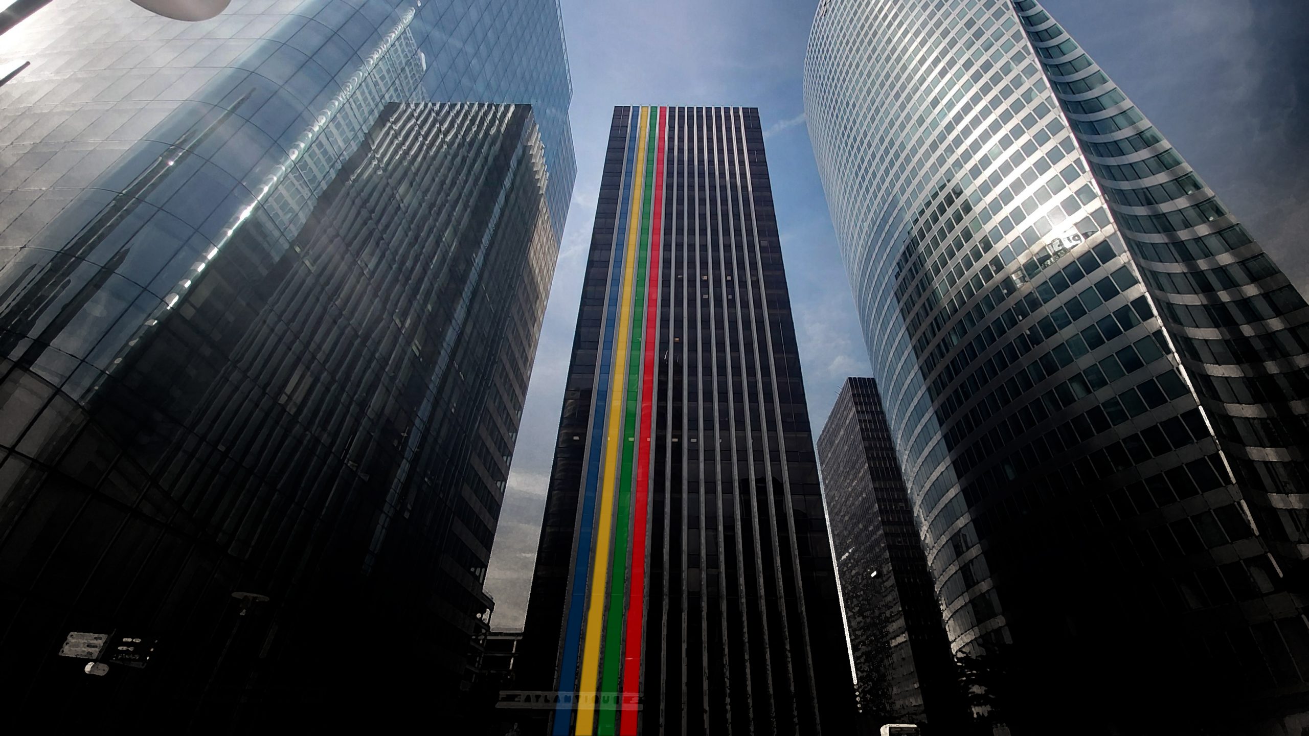 369x683 about us wynsys